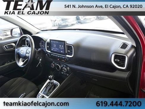 Used 2022 Hyundai Venue SEL w/ Cargo Package FWD image 10
