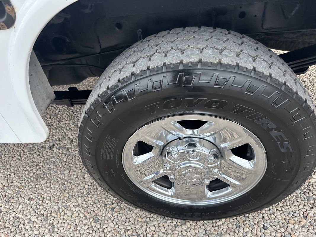 Used 2022 RAM 3500 Tradesman w/ Chrome Appearance Group AWD/4WD image 42