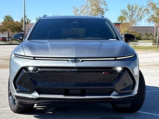 New 2025 Chevrolet Equinox EV RS video 2