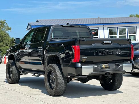 Used 2022 Toyota Tundra Limited w/ Power Package AWD/4WD image 5