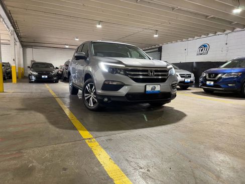 Used 2017 Honda Pilot EX-L image 6
