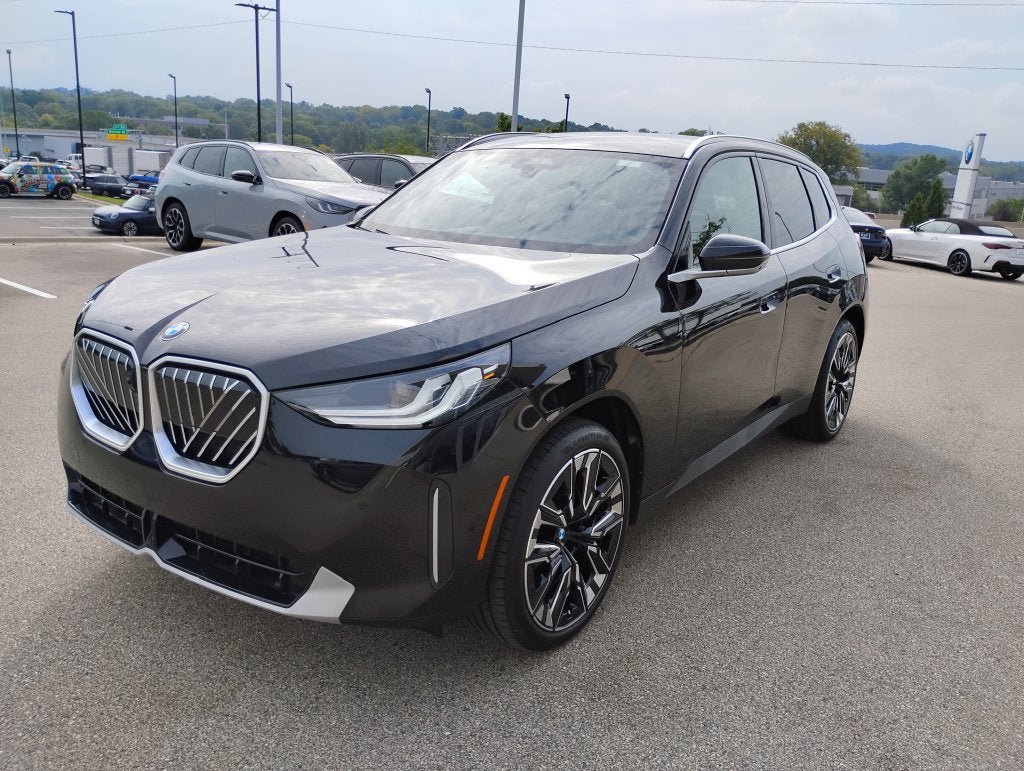 Used 2025 BMW X3 xDrive30i w/ Premium Package AWD/4WD image 7