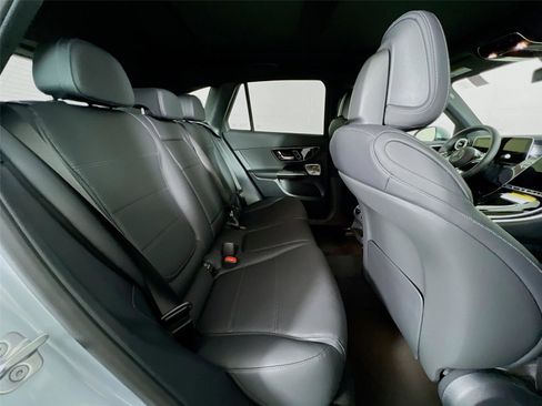 New 2026 Mercedes-Benz GLC 300 4MATIC image 24