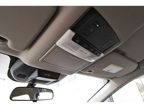 Used 2023 Nissan Rogue SV image 21