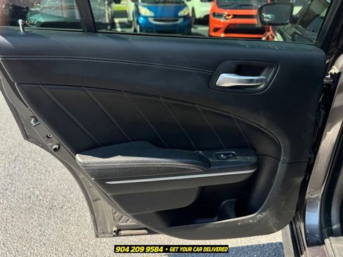 Used 2020 Dodge Charger R/T w/ Plus Group RWD image 19