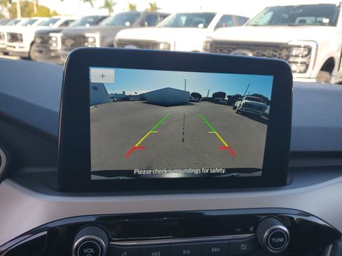 Used 2022 Ford Escape SE w/ Convenience Package image 32