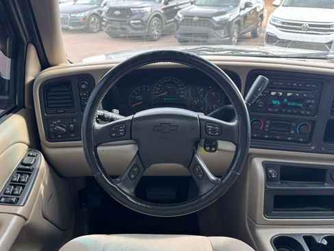 Used 2005 Chevrolet Tahoe LS w/ Preferred Equipment Group image 12