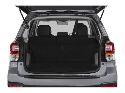 Used 2018 Subaru Forester 2.5i Touring w/ Popular Package #2 AWD/4WD image 6