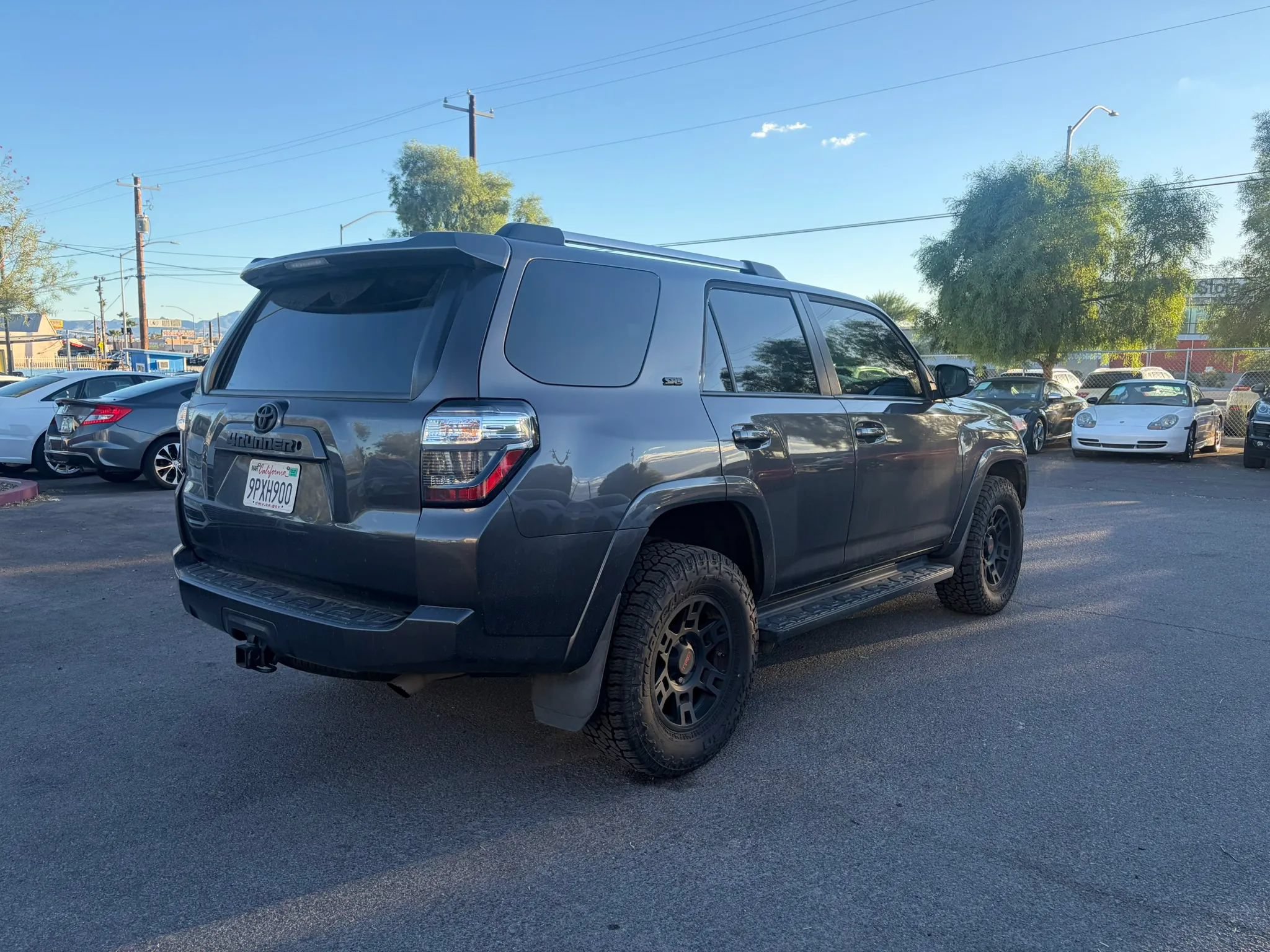 Used 2019 Toyota 4Runner SR5 Premium AWD/4WD image 3
