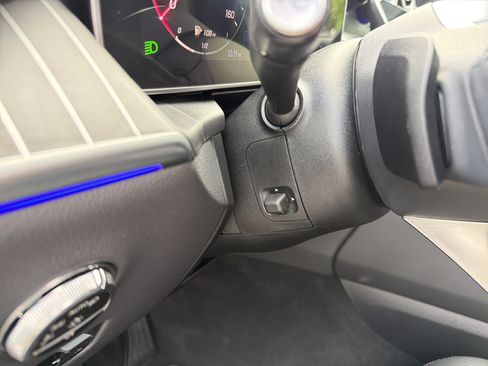 Used 2026 Mercedes-Benz GLC 300 4MATIC image 17