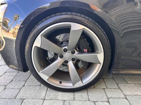 Used 2013 Audi RS 5 Coupe w/ Audi MMI Navigation Plus Pkg AWD/4WD image 35