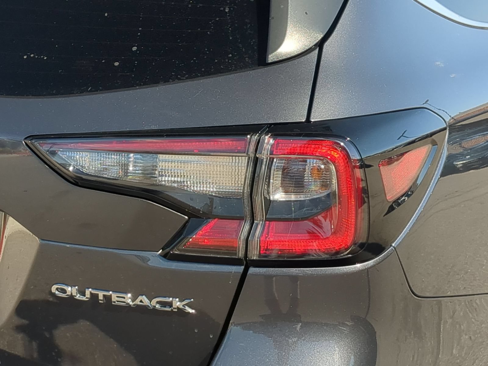 Certified 2025 Subaru Outback Premium AWD/4WD image 11