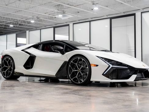 Used 2025 Lamborghini Revuelto AWD/4WD image 6