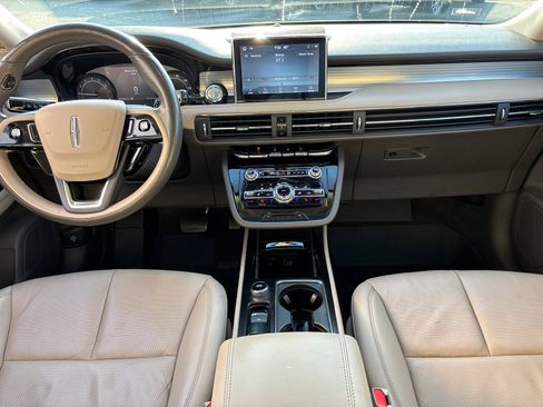 Certified 2022 Lincoln Corsair AWD w/ Premium Package image 29