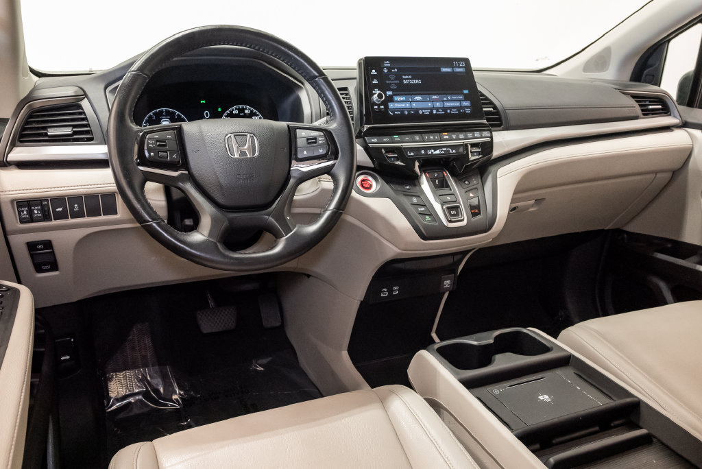Used 2025 Honda Odyssey EX-L image 9