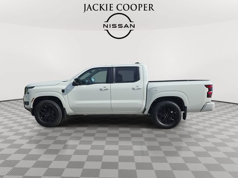 New 2026 Nissan Frontier SV w/ SV Convenience Package RWD image 8