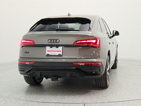 Used 2023 Audi Q5 2.0T Premium Plus w/ Premium Plus Package AWD/4WD image 6