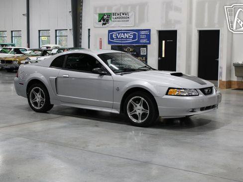 Used 1999 Ford Mustang GT image 26