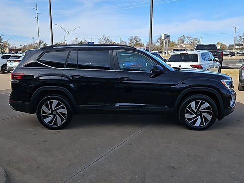 New 2026 Volkswagen Atlas SE image 4