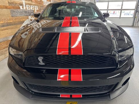 Used 2011 Ford Mustang Shelby GT500 w/ SVT Performance Pkg image 6