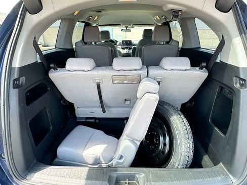 Used 2019 Honda Odyssey EX image 28