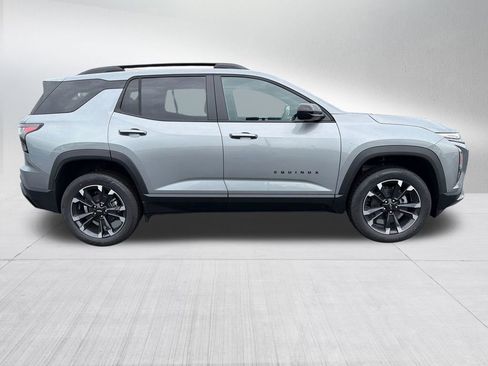 New 2026 Chevrolet Equinox RS image 2