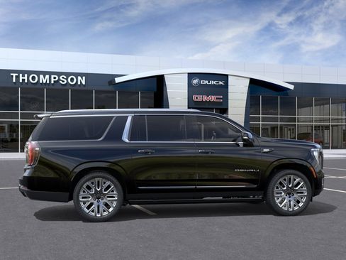 New 2026 GMC Yukon XL Denali Ultimate AWD/4WD image 29