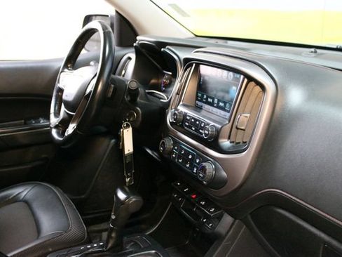 Used 2018 GMC Canyon All Terrain w/ All Terrain X Package AWD/4WD image 12