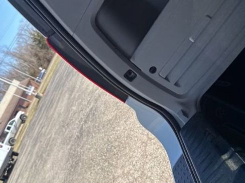 Used 2013 Dodge Grand Caravan SE image 20