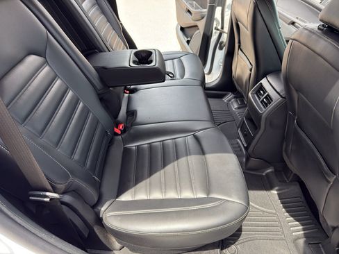 Used 2023 Ford Edge SEL AWD/4WD image 24