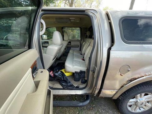 Used 2004 Ford F150 XLT AWD/4WD image 22