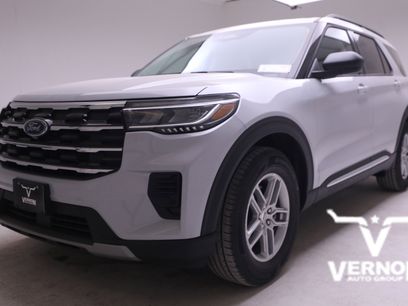 New 2025 Ford Explorer Active