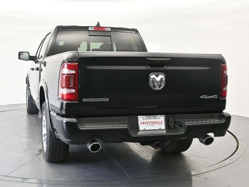 Used 2022 RAM 1500 Laramie AWD/4WD image 7