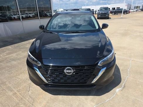 Certified 2025 Nissan Sentra S FWD image 4