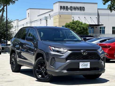 Used 2024 Toyota RAV4 LE FWD image 2