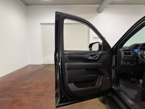 Used 2024 Chevrolet Tahoe RST w/ Luxury Package AWD/4WD image 56