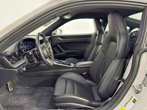 Used 2022 Porsche 911 Carrera S w/ Sport Package image 15