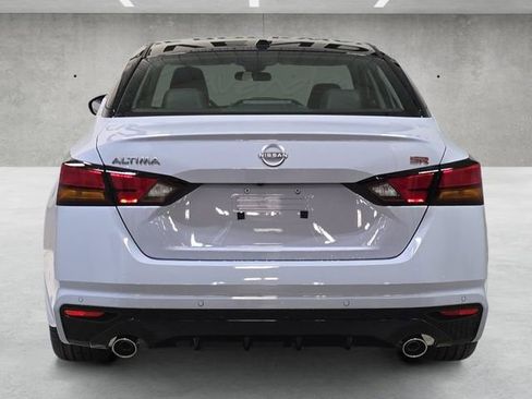New 2026 Nissan Altima 2.5 SR FWD image 15