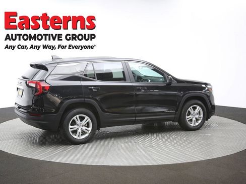 Used 2022 GMC Terrain SLE image 43