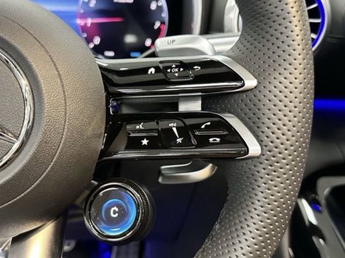 New 2024 Mercedes-Benz SL 63 AMG 4MATIC image 21