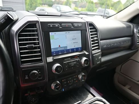 Used 2021 Ford F250 Limited AWD/4WD image 29