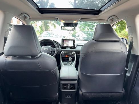 Used 2019 Toyota RAV4 Limited w/ Advanced Technology Package FWD image 32