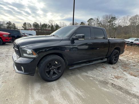 Used 2017 RAM 1500 Sport w/ Convenience Group image 3