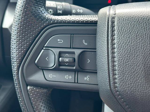Certified 2026 Toyota Tacoma SR5 AWD/4WD image 34