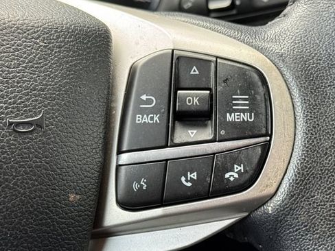Used 2021 Ford Explorer XLT AWD/4WD image 40