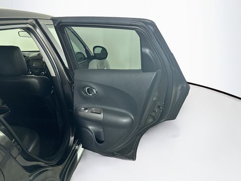 Used 2013 Nissan Juke SL image 27