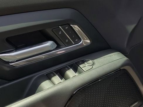 New 2026 Chevrolet Silverado EV LT w/ Plus Package AWD/4WD image 17