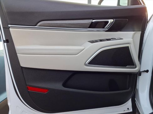 Certified 2022 Kia Telluride EX w/ EX Premium Package image 22