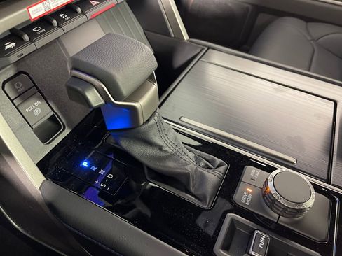 New 2026 Toyota Tundra Platinum image 22