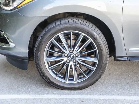 Used 2019 INFINITI QX60 Luxe w/ Sensory Package image 9